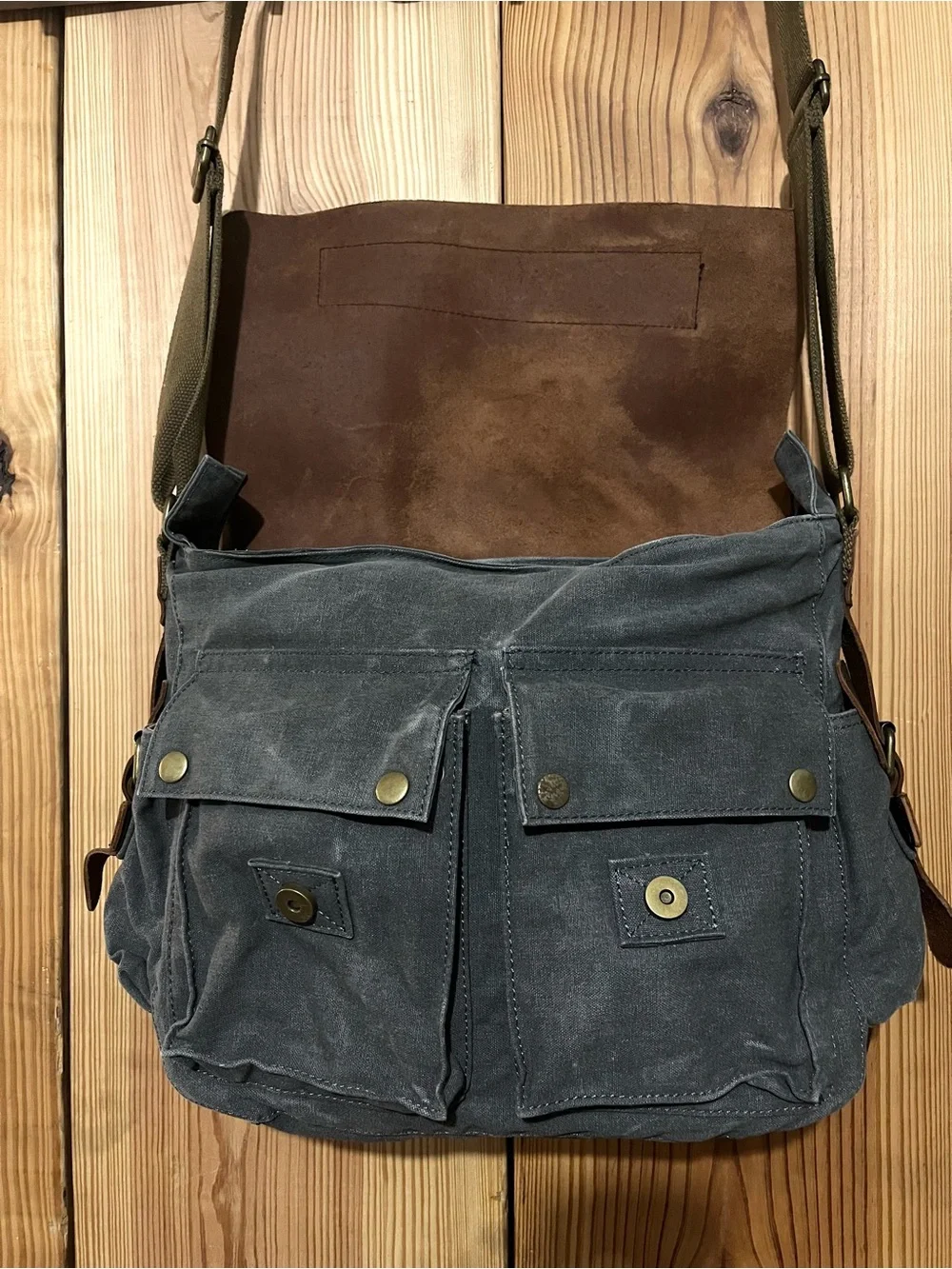 Vintage Style Canvas & Leather Messenger Bag | Unisex Crossbody Field Bag